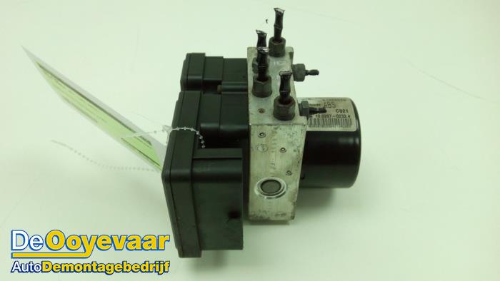 Begagnade ABS-pump Fiat Doblo Cargo (263) 1.3 D Multijet Pris € 14,99 Marginaltabell erbjuds av Autodemontagebedrijf De Ooyevaar