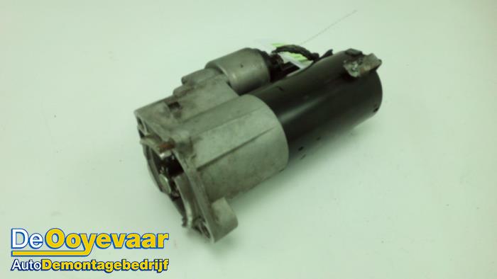 Begagnade Startmotor Audi A4 Avant (B7) 2.0 TDI Pris € 15,00 Marginaltabell erbjuds av Autodemontagebedrijf De Ooyevaar