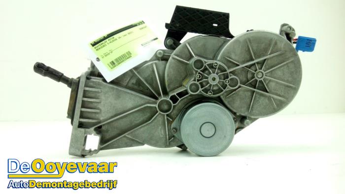 Tailgate lift motor