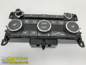 Used Heater control panel Landrover Range Rover Evoque (LVJ/LVS) 2.2 eD4 16V 5-drs. Price € 119,99 Margin scheme offered by Autodemontagebedrijf De Ooyevaar