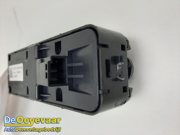 Elektrisches Fenster Schalter van een Land Rover Range Rover Evoque (LVJ/LVS) 2.2 eD4 16V 5-drs. 2015