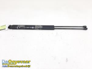 Used Set of gas struts for boot Mitsubishi Space Star (A0) 1.2 12V Price € 39,99 Margin scheme offered by Autodemontagebedrijf De Ooyevaar