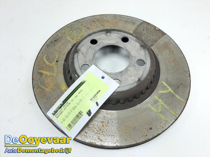 Rear brake disc from a Mercedes-Benz GLC (X253) 2.0 350 e 16V 4-Matic 2018