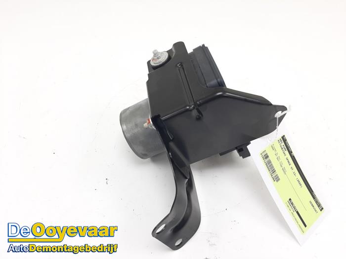 Used ABS pump Mitsubishi Space Star (A0) 1.2 12V Price € 69,99 Margin scheme offered by Autodemontagebedrijf De Ooyevaar