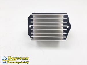 Used Heater resistor Mitsubishi Space Star (A0) 1.2 12V Price € 24,99 Margin scheme offered by Autodemontagebedrijf De Ooyevaar