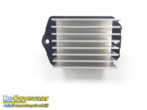 Used Heater resistor Mitsubishi Space Star (A0) 1.2 12V Price € 24,99 Margin scheme offered by Autodemontagebedrijf De Ooyevaar