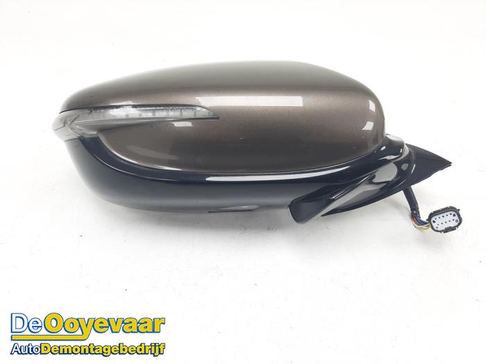 Wing mirror, right from a Kia Cee'd Sportswagon (JDC5) 1.6 GDI 16V 2012