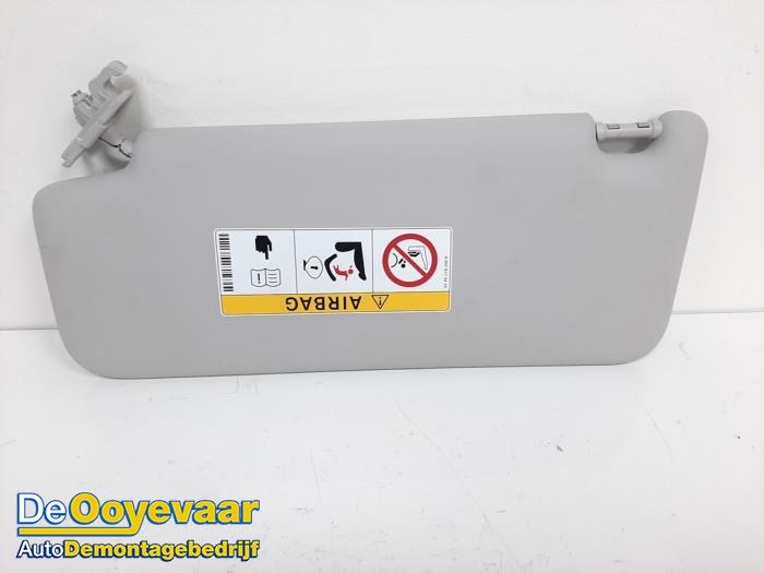 Begagnade Solskydd Mercedes E Estate (S213) E-200d 2.0 Turbo 16V Pris € 19,99 Marginaltabell erbjuds av Autodemontagebedrijf De Ooyevaar