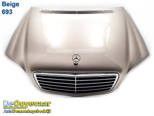 Used Bonnet Mercedes S (W220) 3.2 S-320 CDI 24V Price € 174,99 Margin scheme offered by Autodemontagebedrijf De Ooyevaar