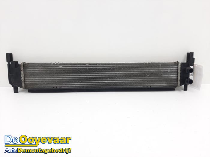 Usagé Radiateur Volkswagen Golf VII Variant (AUVV) 1.6 TDI BlueMotion 16V Prix € 19,99 Règlement à la marge proposé par Autodemontagebedrijf De Ooyevaar