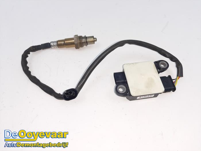 Lambda probe from a Renault Talisman Estate (RFDK) 2.0 Blue dCi 200 2019