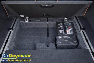 Used Luggage floorboard gas damper BMW 5 serie Touring (G31) 540d xDrive 3.0 TwinPower Turbo 24V Price € 9,99 Margin scheme offered by Autodemontagebedrijf De Ooyevaar