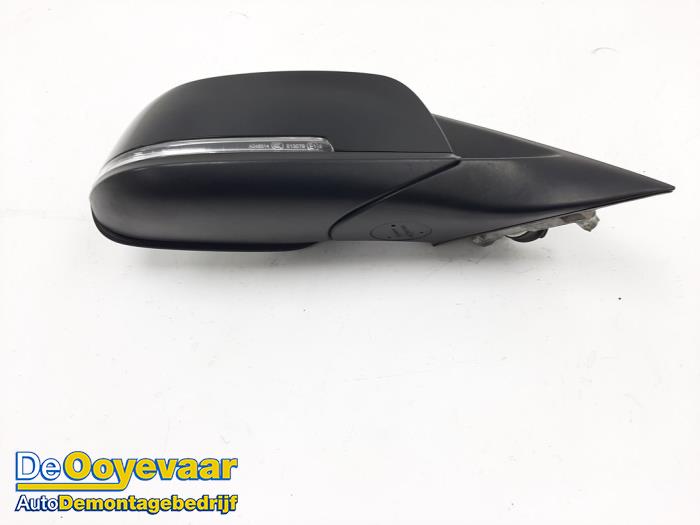 Wing mirror, right from a BMW 3 serie Touring (F31) 320d 2.0 16V EfficientDynamicsEdition 2013