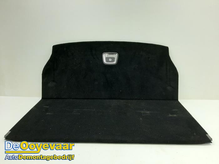 Boot mat from a Mercedes-Benz GLC Coupe (C253) 3.0 350d V6 24V 4-Matic 2017