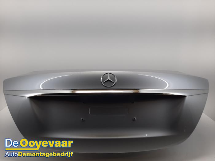 Tylna klapa z Mercedes-Benz E (W213) E-200 2.0 Turbo 16V 2017