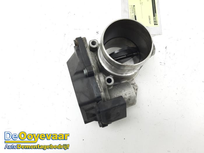 Gebrauchte Drosselklappengehäuse Ford Focus 3 Wagon 1.6 TDCi 16V Preis € 29,99 Margenregelung angeboten von Autodemontagebedrijf De Ooyevaar