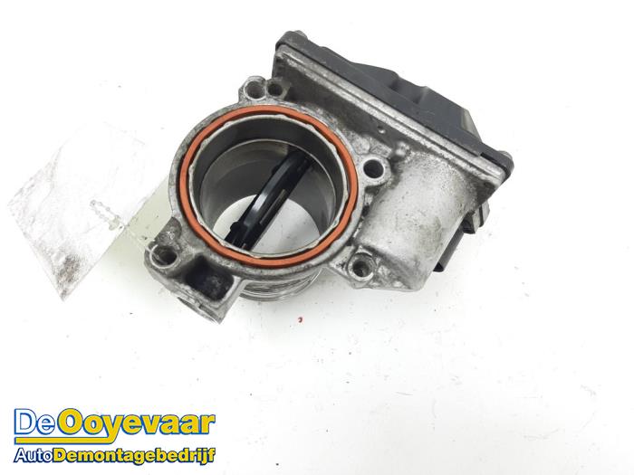 Throttle body Ford Focus 3 Wagon 1.6 TDCi 16V D3V9L TYDA VDO