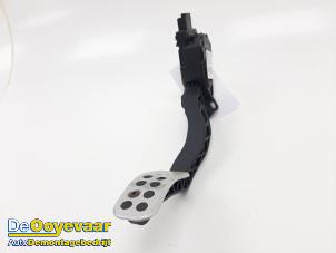 Used Accelerator pedal Citroen DS3 (SA) 1.2 12V PureTech 82 Price € 24,98 Margin scheme offered by Autodemontagebedrijf De Ooyevaar