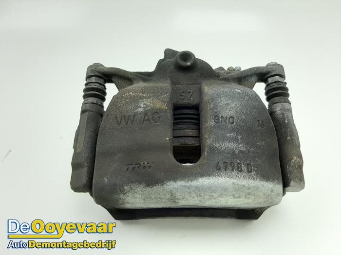 Gebrauchte Bremszange links vorne Audi A3 Sportback (8VA/8VF) 1.8 TFSI 16V Preis € 9,99 Margenregelung angeboten von Autodemontagebedrijf De Ooyevaar