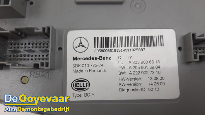Komfort-Modul van een Mercedes-Benz C (W205) C-180 1.6 16V 2015