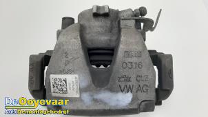 Used Front brake calliper, right Audi A4 Avant (B9) 2.0 TDI 16V Price € 59,99 Margin scheme offered by Autodemontagebedrijf De Ooyevaar