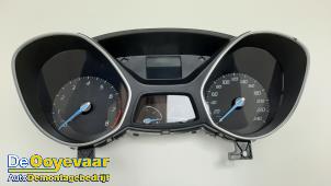 Usagé Instrument de bord Ford Focus 3 1.6 Ti-VCT 16V 125 Prix € 149,99 Règlement à la marge proposé par Autodemontagebedrijf De Ooyevaar