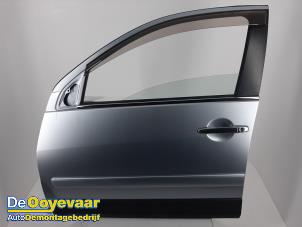 Używane Drzwi lewe przednie wersja 4-drzwiowa Mitsubishi Outlander (CW) 2.2 DI-D 16V 4x4 Cena € 100,00 Procedura marży oferowane przez Autodemontagebedrijf De Ooyevaar