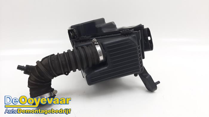 Begagnade Luftfilterhus Smart Forfour (453) 1.0 12V Pris € 15,00 Marginaltabell erbjuds av Autodemontagebedrijf De Ooyevaar
