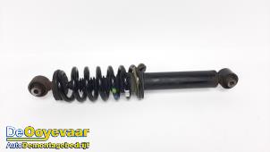 Used Rear shock absorber rod, right Citroen DS5 (KD/KF) 2.0 165 HYbrid4 16V Price € 59,99 Margin scheme offered by Autodemontagebedrijf De Ooyevaar