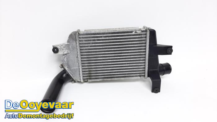 Used Intercooler Mitsubishi L-200 2.5 DI-D 4x4 Price € 59,99 Margin scheme offered by Autodemontagebedrijf De Ooyevaar