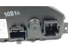 Heater resistor from a Volkswagen Passat (3G2) 2.0 TDI 16V 150 2016
