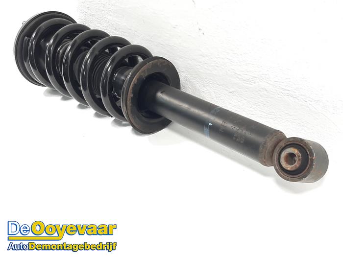 Front shock absorber rod, left from a Mitsubishi Pajero Hardtop (V6/7) 3.2 DI-D 16V 2009