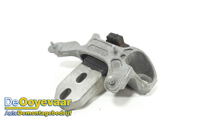 Used Engine mount Ford Ka+ 1.2 Ti-VCT Price € 9,99 Margin scheme offered by Autodemontagebedrijf De Ooyevaar