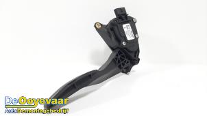 Used Accelerator pedal Nissan Micra (K14) 0.9 IG-T 12V Price € 29,98 Margin scheme offered by Autodemontagebedrijf De Ooyevaar