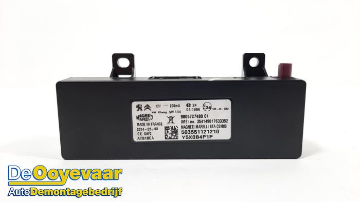 Używane Modul telefoniczny Citroen C4 Grand Picasso (3A) 1.6 HDiF 115 Cena € 29,99 Procedura marży oferowane przez Autodemontagebedrijf De Ooyevaar