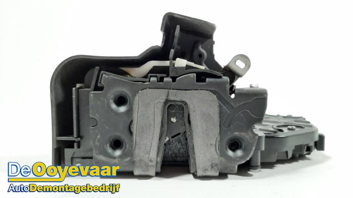 Rear door mechanism 4-door, right Ford Kuga I 2.0 TDCi 16V 4x4 ...
