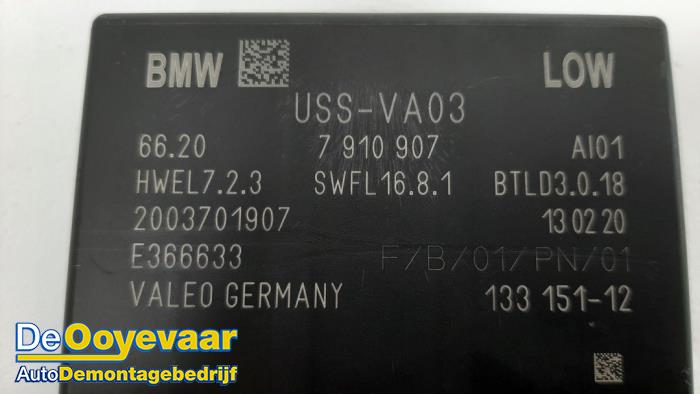 PDC Modul van een BMW 5 serie (G30) 523i 2.0 TwinPower Turbo 16V 2021