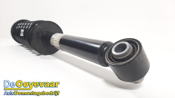 Rear shock absorber rod, right from a BMW 5 serie (G30) 523i 2.0 TwinPower Turbo 16V 2021