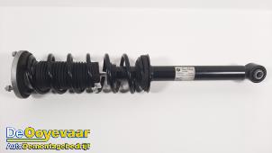 Used Rear shock absorber rod, right BMW 5 serie (G30) 523i 2.0 TwinPower Turbo 16V Price € 139,99 Margin scheme offered by Autodemontagebedrijf De Ooyevaar