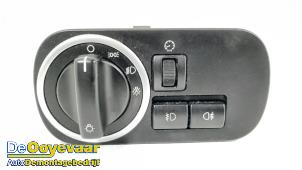 Usados Interruptor de luz Landrover Range Rover Sport (LS) 3.0 S TDV6 Precio € 44,99 Norma de margen ofrecido por Autodemontagebedrijf De Ooyevaar