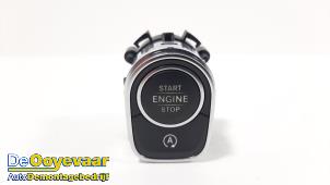 Gebrauchte Start/Stopp Schalter Mercedes B (W247) 1.3 B-180 Turbo 16V Preis € 14,99 Margenregelung angeboten von Autodemontagebedrijf De Ooyevaar