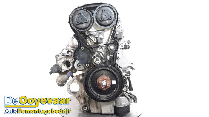 Motor van een Volvo V40 (MV) 1.5 T2 16V Geartronic 2016