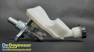 Usagé Cylindre de frein principal Mercedes B (W247) 1.3 B-180 Turbo 16V Prix € 49,99 Règlement à la marge proposé par Autodemontagebedrijf De Ooyevaar