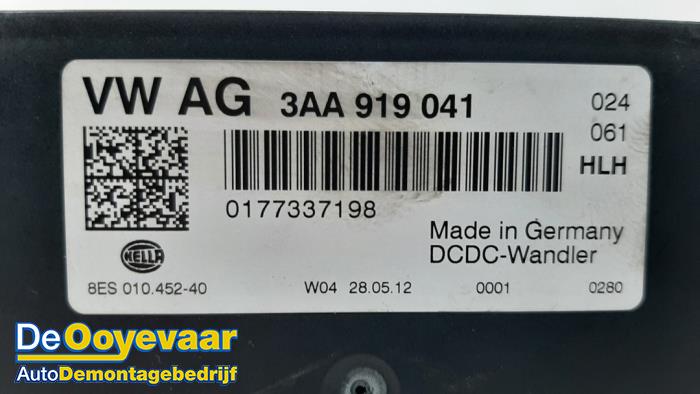 Regulador de tensión de un Volkswagen Passat Variant (365) 1.6 TDI 16V Bluemotion 2012