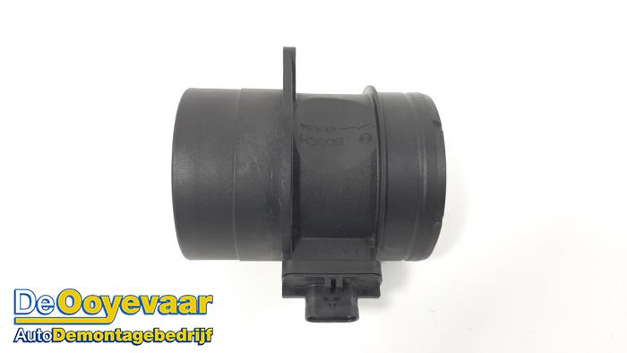 Used Air mass meter Audi A4 Avant (B9) 2.0 40 TDI 16V Price € 9,99 Margin scheme offered by Autodemontagebedrijf De Ooyevaar