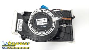 Używane Silnik wentylatora nagrzewnicy Mercedes C (W205) C-220d 2.0 Turbo 16V Cena € 74,99 Procedura marży oferowane przez Autodemontagebedrijf De Ooyevaar