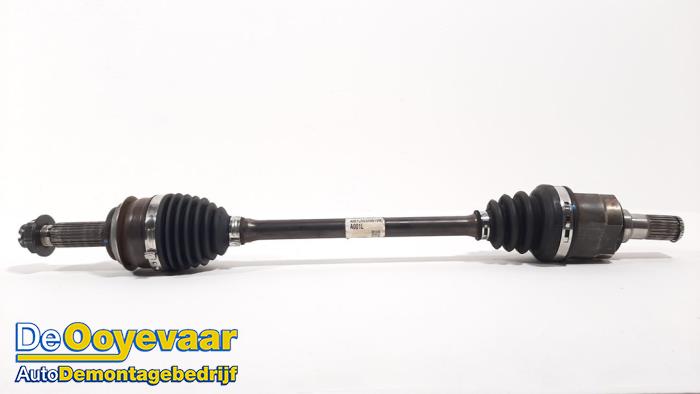 Front drive shaft, left from a Kia Picanto (JA) 1.0 12V 2019