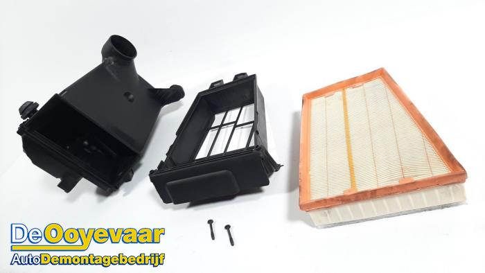 Gebrauchte Luftfiltergehäuse Renault Kangoo Express (FW) 1.5 dCi 75 FAP Preis € 9,99 Margenregelung angeboten von Autodemontagebedrijf De Ooyevaar