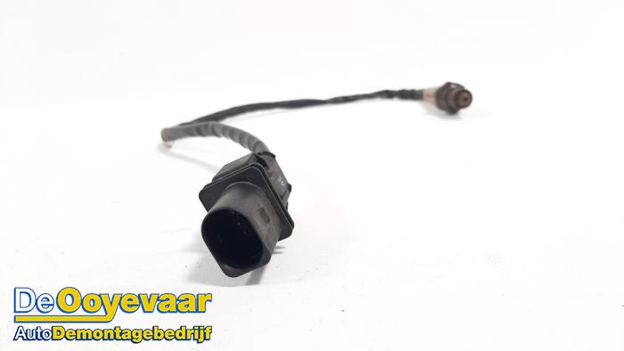 Sonde lambda d'un Volkswagen Transporter T5 2.0 TDI DRF 2015
