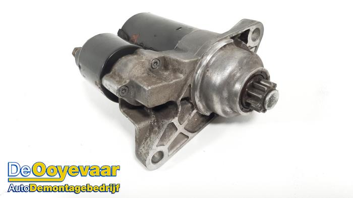Used Starter Volkswagen Polo IV (9N1/2/3) 1.2 12V Price € 9,99 Margin scheme offered by Autodemontagebedrijf De Ooyevaar